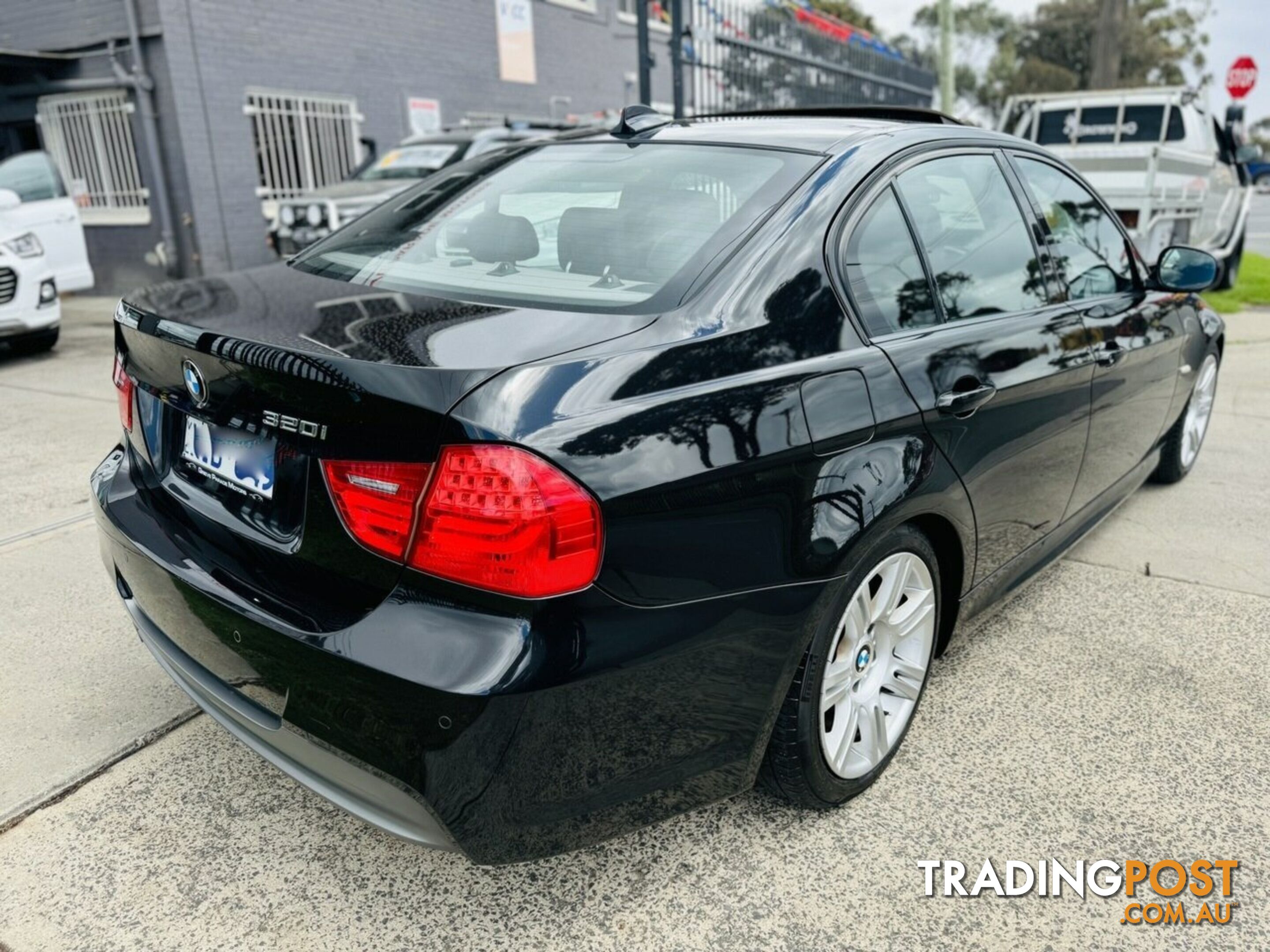 2010 BMW 320i Executive E90 MY09 Sedan