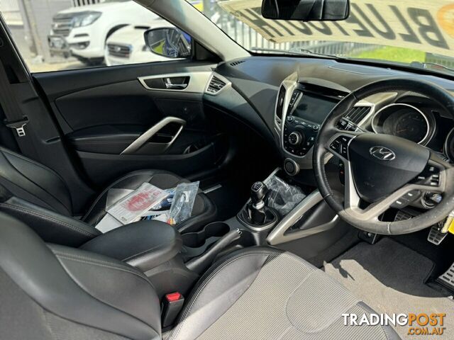 2012 Hyundai Veloster  FS Coupe