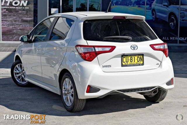 2019 TOYOTA YARIS ZR  HATCH