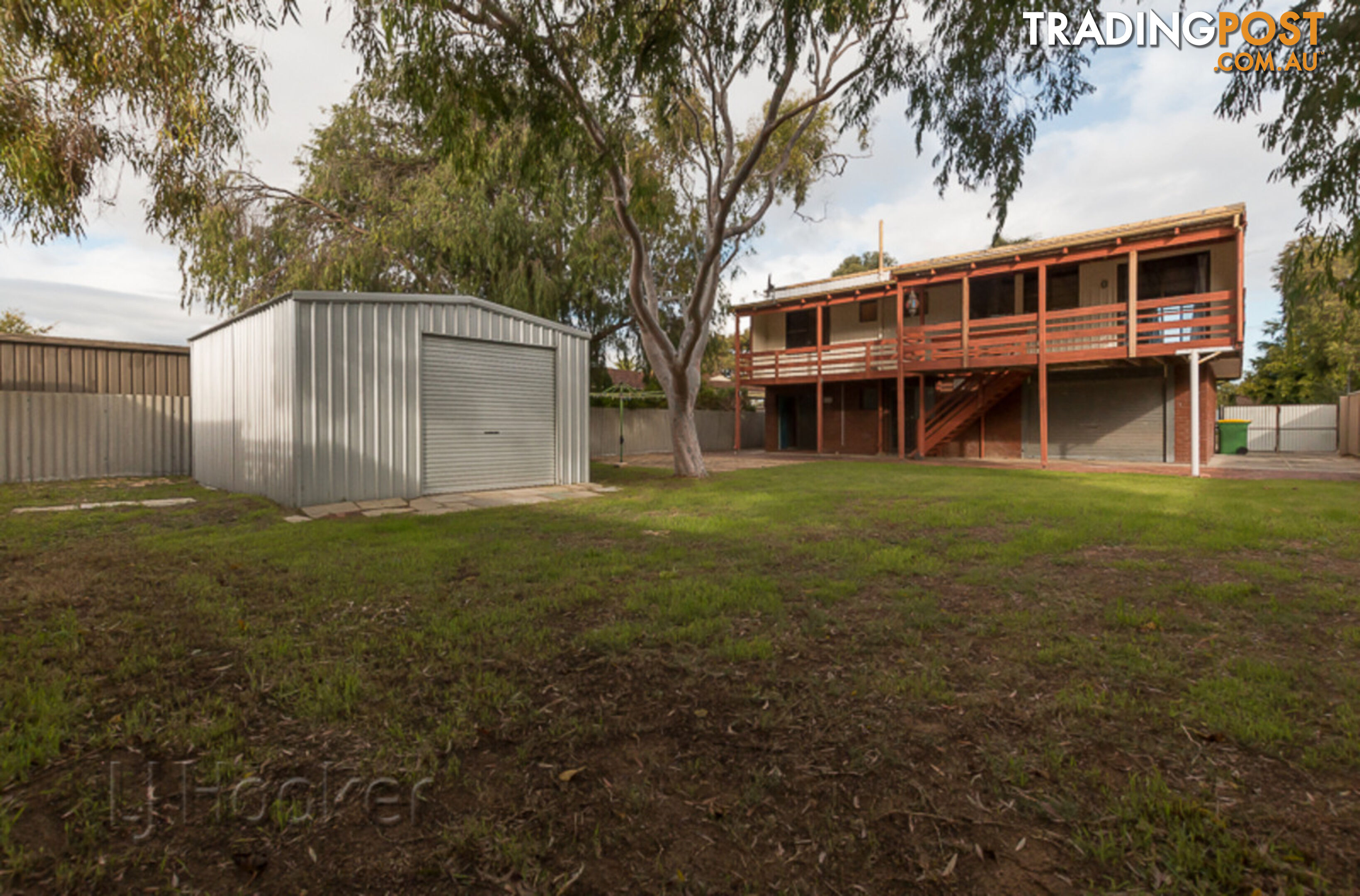 8 Pollard Way WARNBRO WA 6169