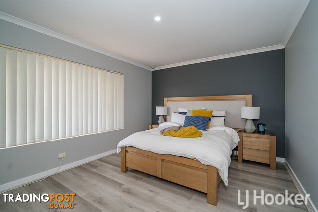 4 Seaspray Place WAIKIKI WA 6169