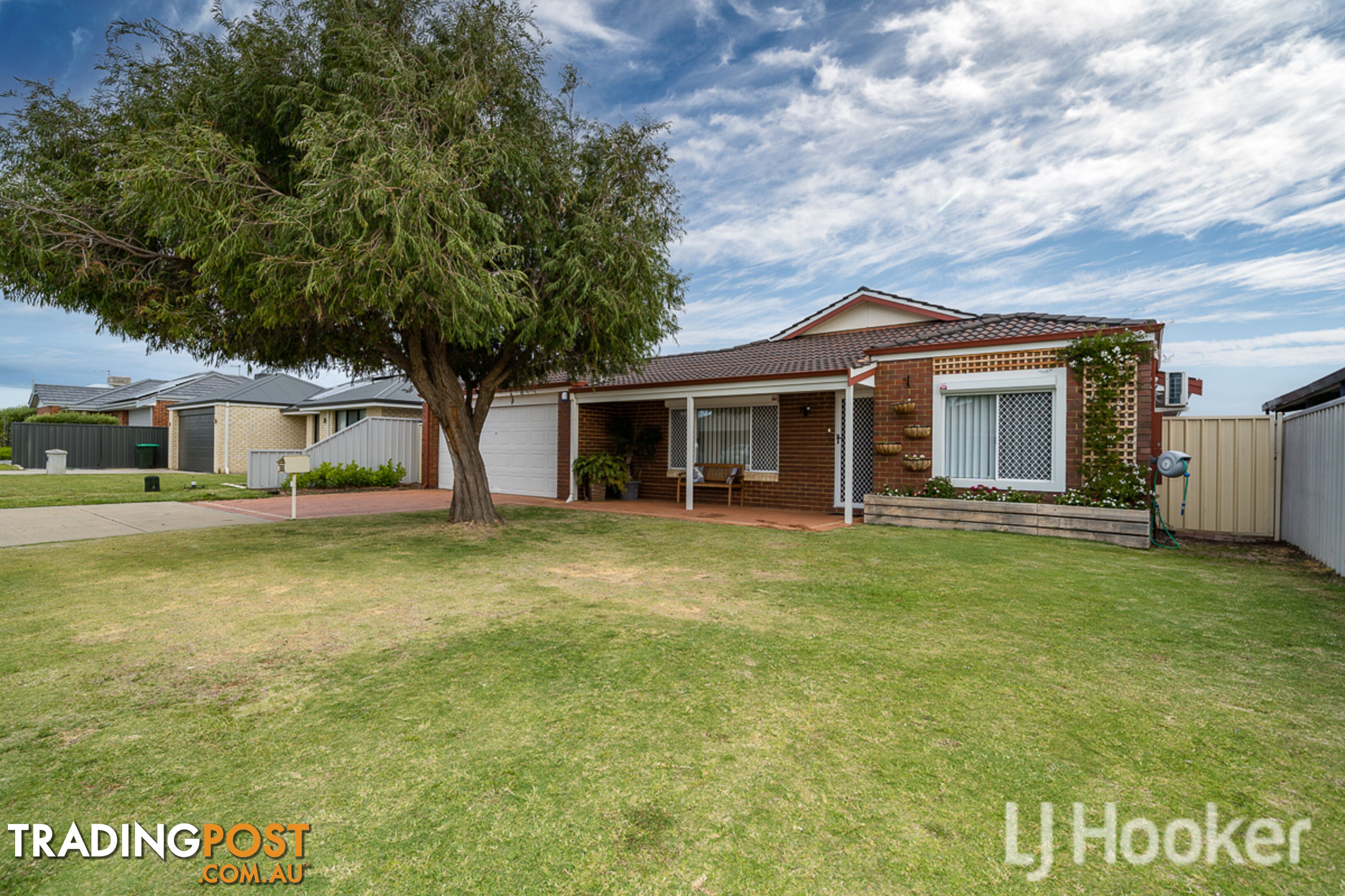 4 Seaspray Place WAIKIKI WA 6169