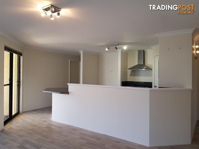 8 Tenterden Way BALDIVIS WA 6171