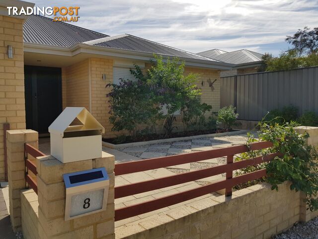 8 Tenterden Way BALDIVIS WA 6171