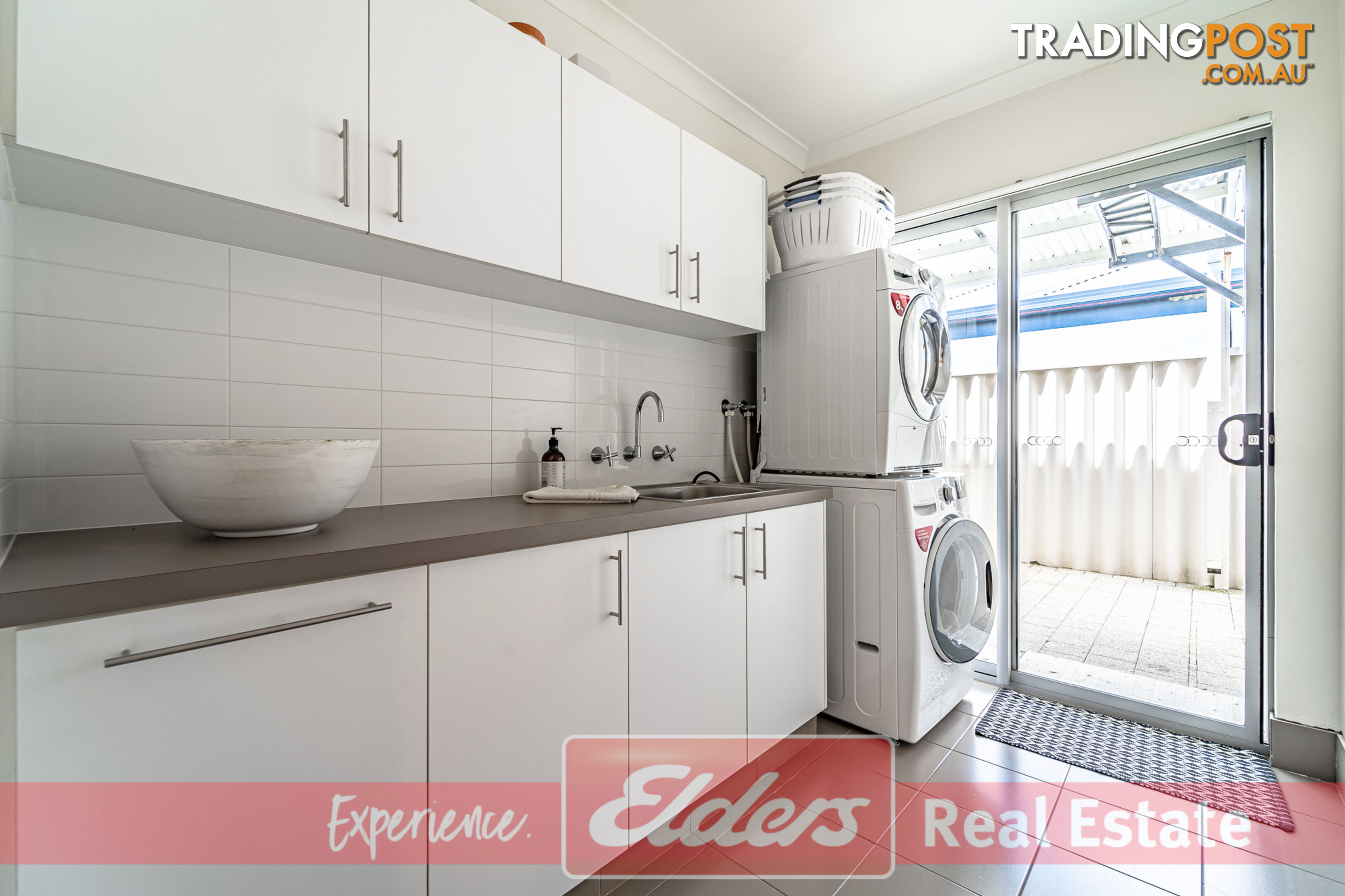 11 Oceanrunner Boulevard SHOALWATER WA 6169