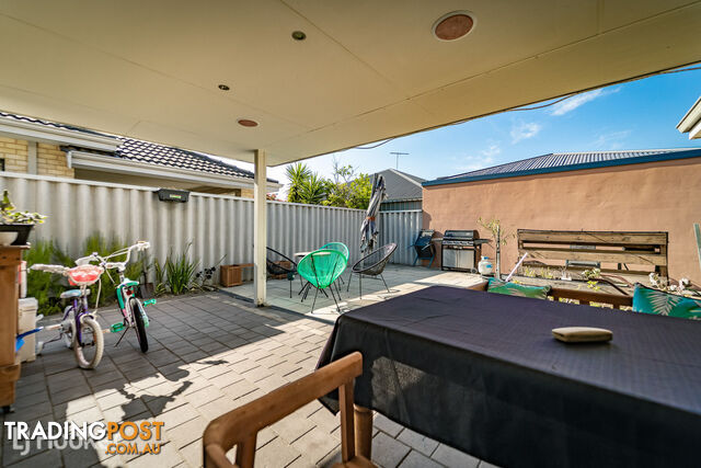 33 Oceanrunner Boulevard SHOALWATER WA 6169