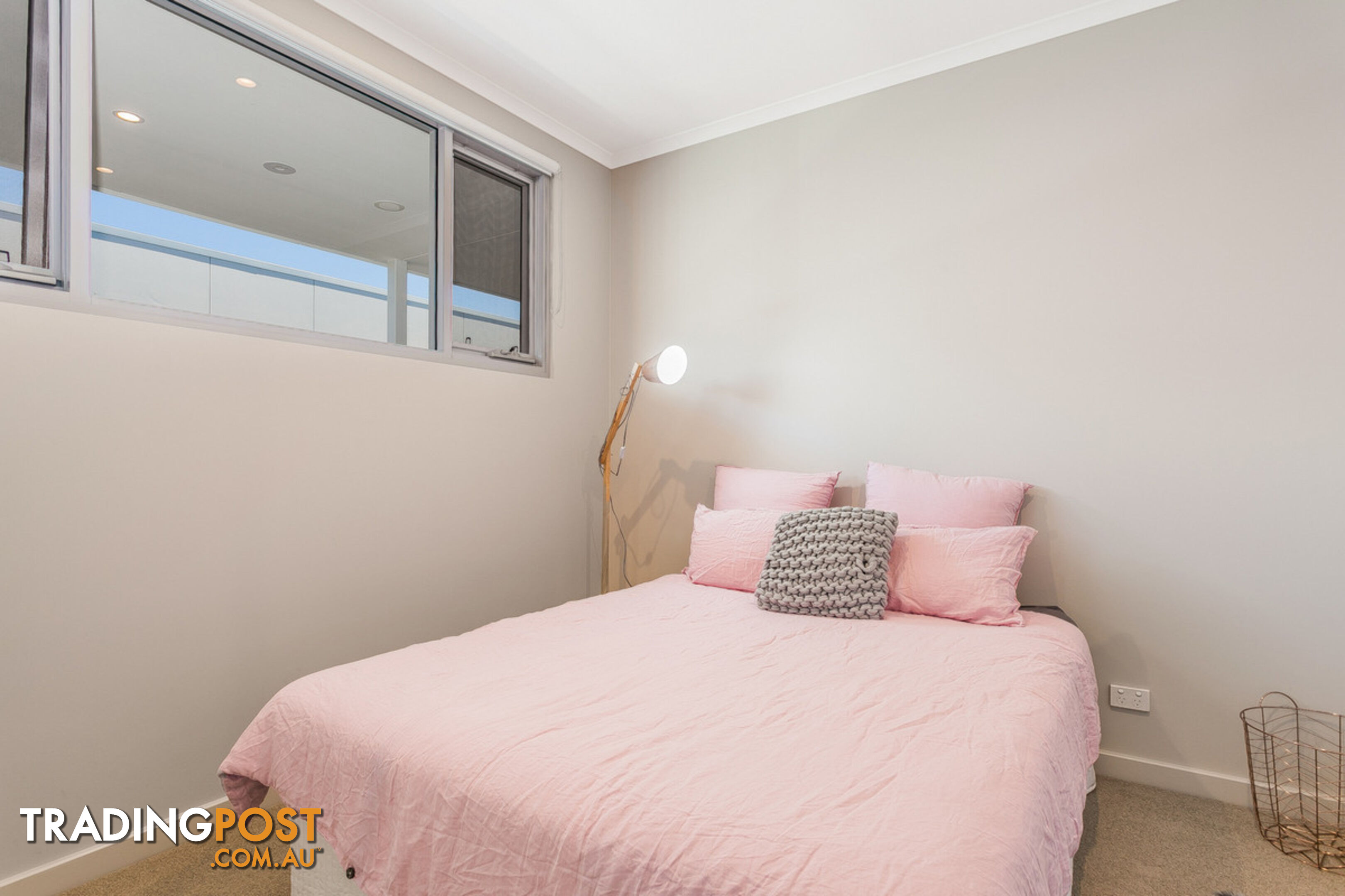 64/24 Flinders Lane ROCKINGHAM WA 6168