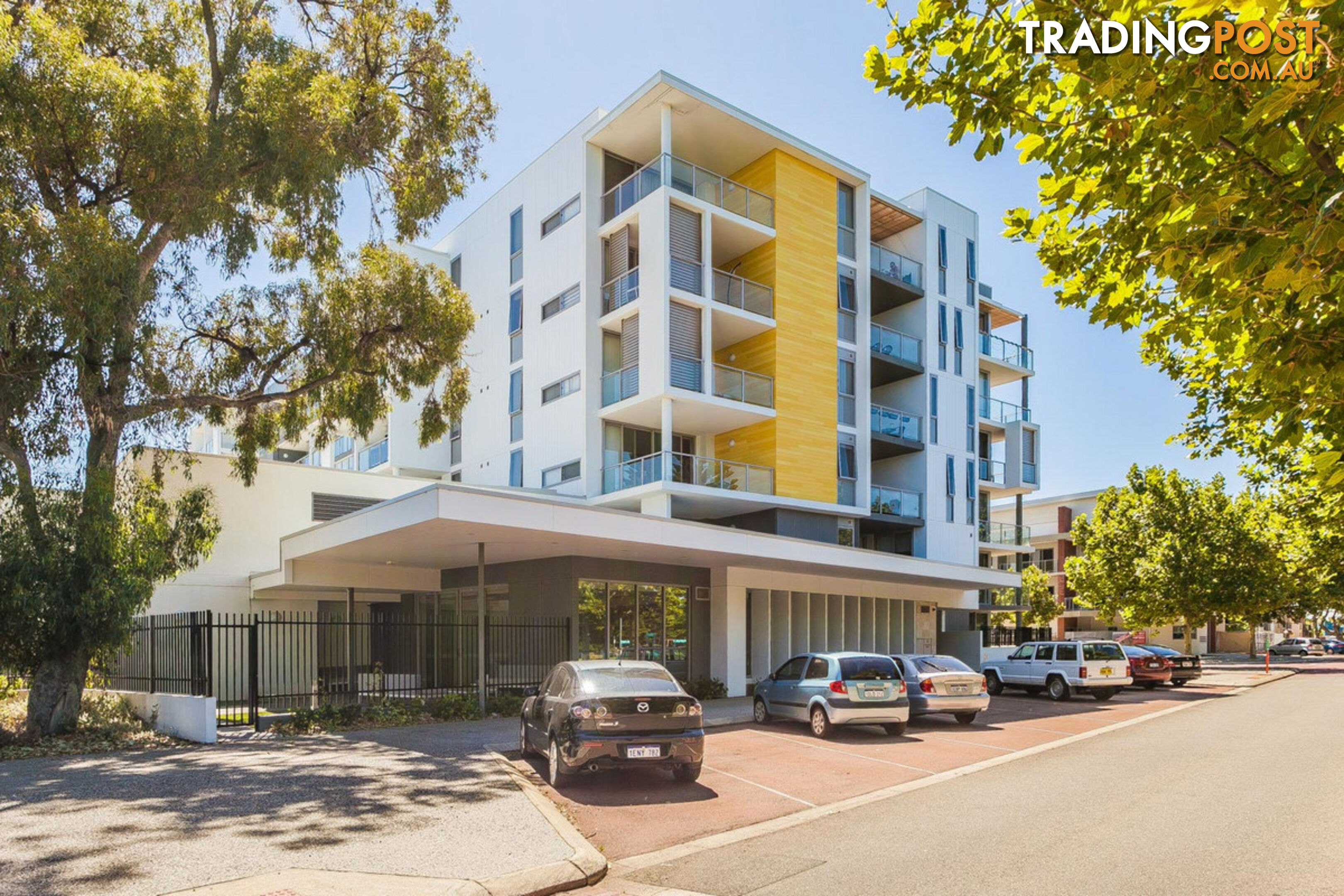 64/24 Flinders Lane ROCKINGHAM WA 6168