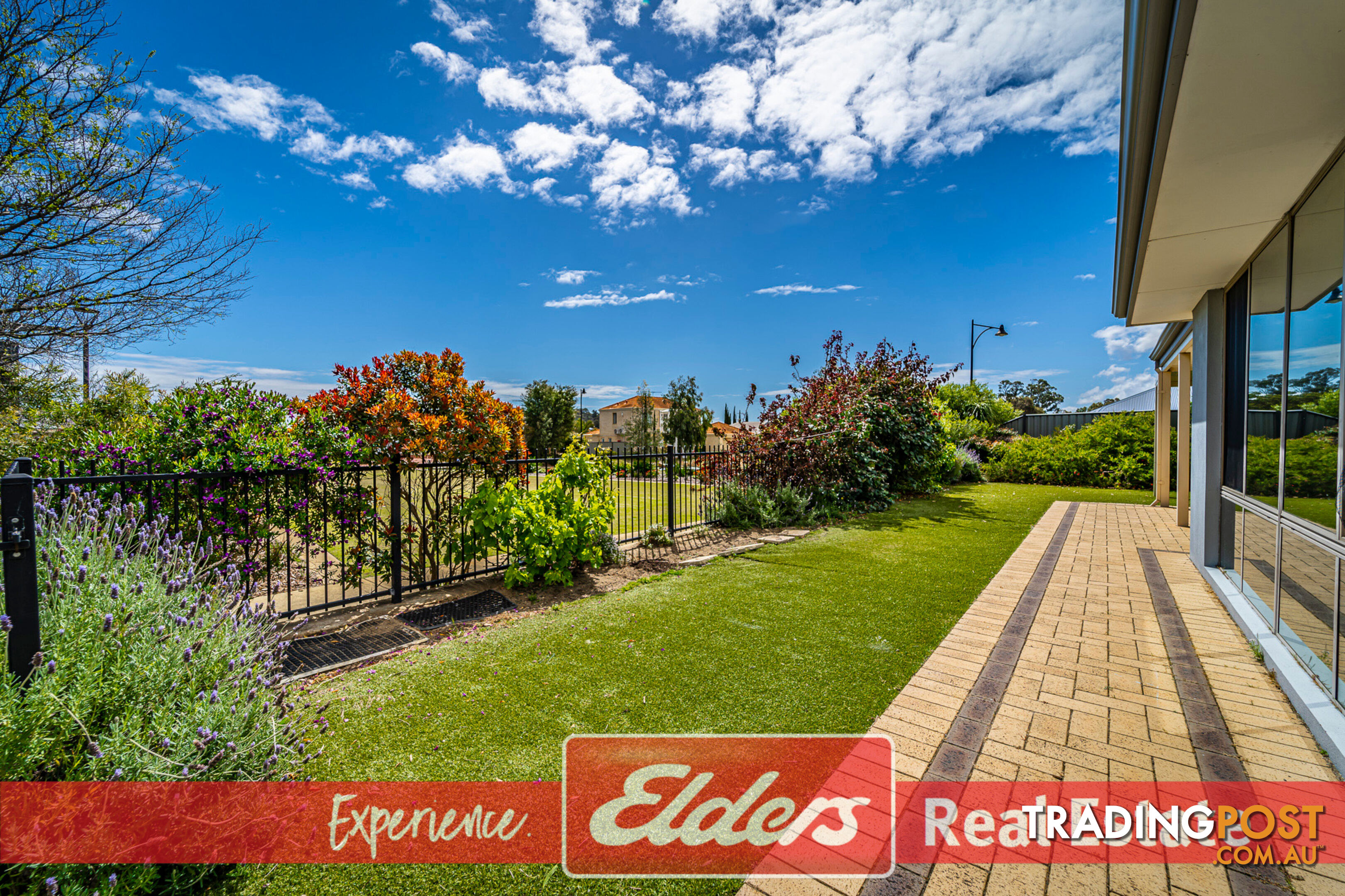 9 Yarloop Lane BALDIVIS WA 6171