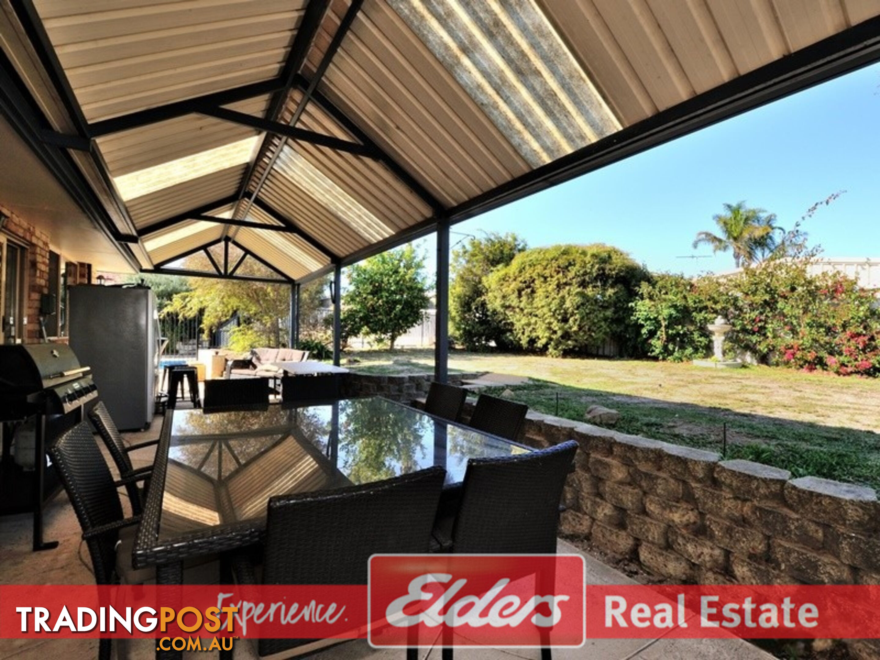 8 Doncaster Gardens PORT KENNEDY WA 6172