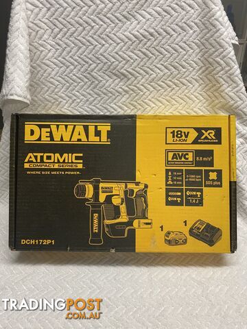 DeWALT 18V SDS Atomic Rotary Hammer Kit