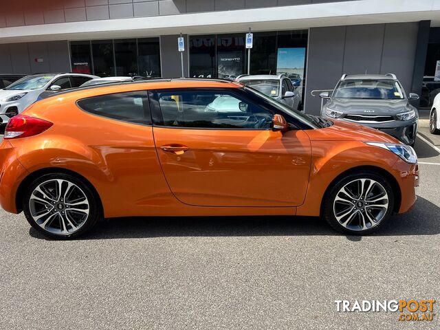 2017 Hyundai Veloster  FS5 Series II Hatchback