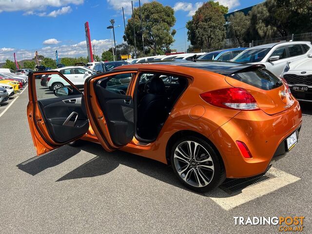 2017 Hyundai Veloster  FS5 Series II Hatchback