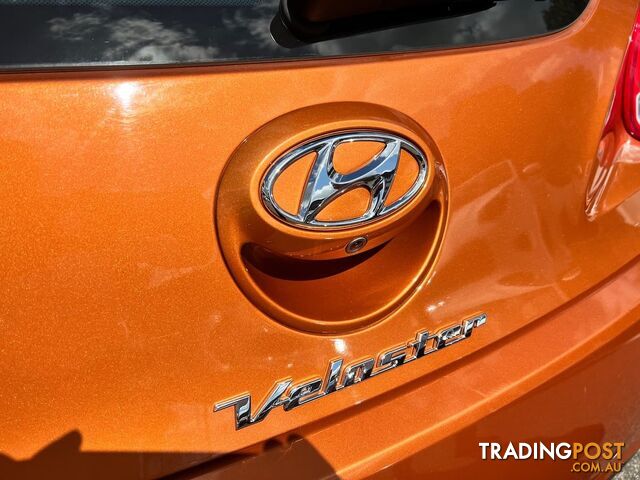 2017 Hyundai Veloster  FS5 Series II Hatchback