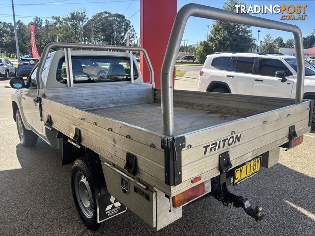 2020 MITSUBISHI TRITON MR CAB CHASSIS - photo 4 of 11