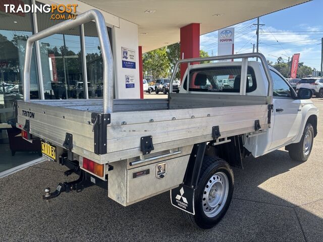 2020 MITSUBISHI TRITON MR CAB CHASSIS - photo 2 of 11