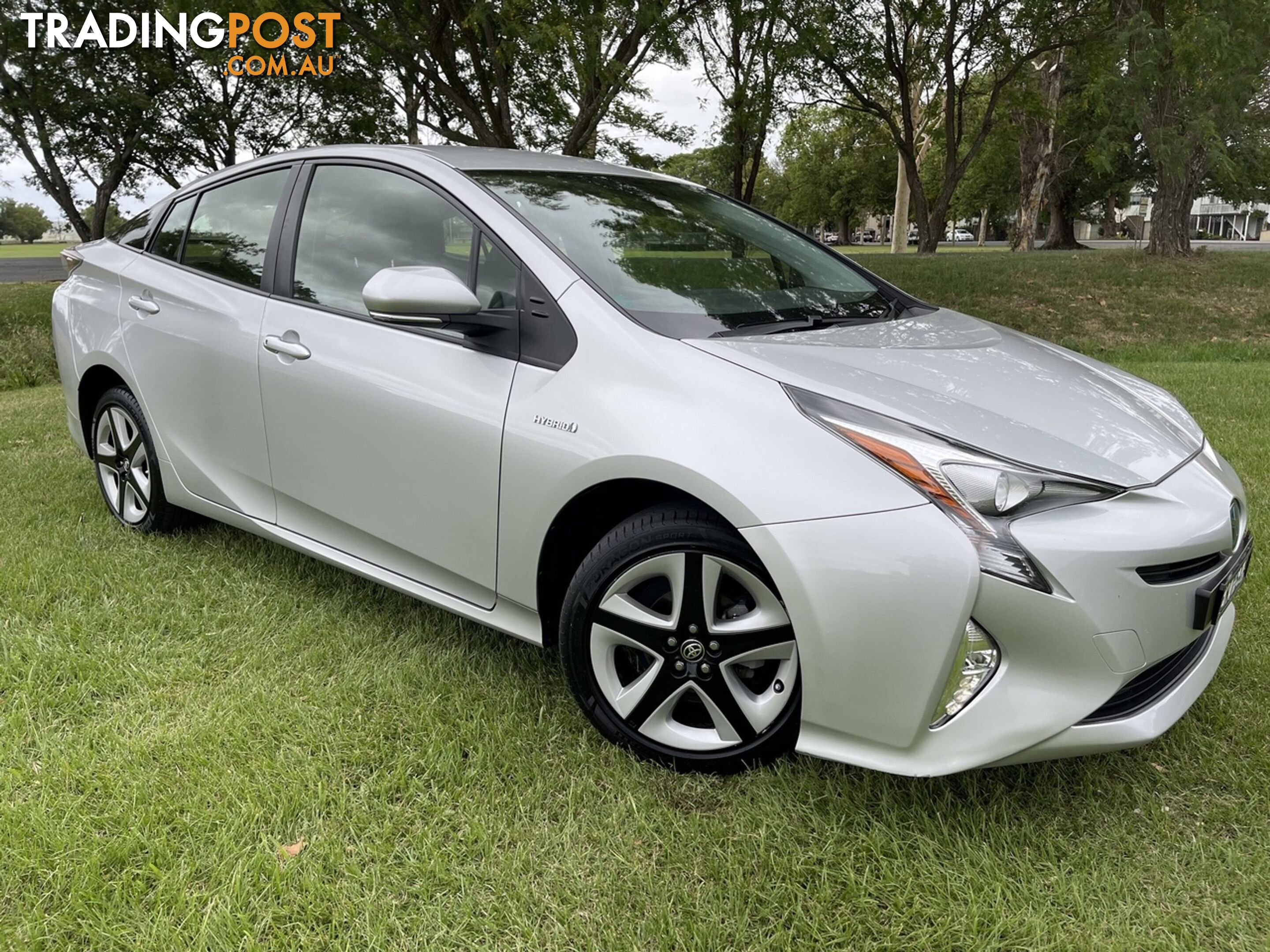 2017 TOYOTA PRIUS ZVW50R HATCHBACK