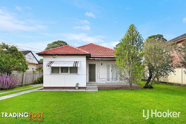 34 Chifley Ave SEFTON NSW 2162