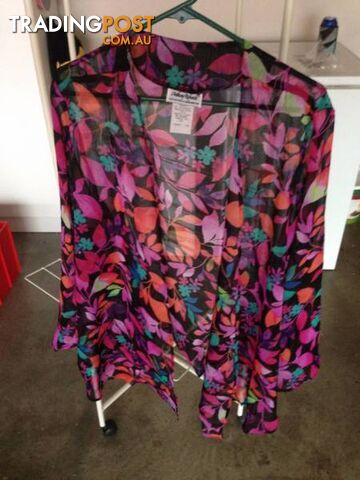Health & Pride Online Clothing Brand New - Qty 5 - photo 2 of 10