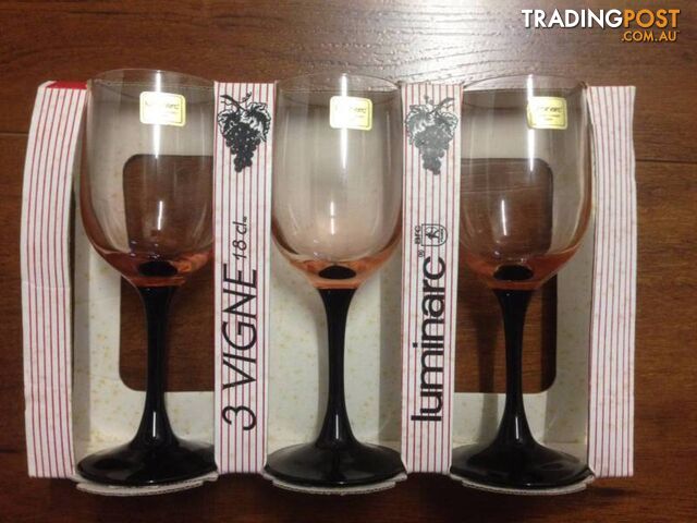 Luminarc Wine Glasses - 3 Pack Qty 2 - photo 2 of 4