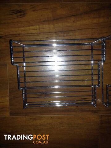 Metal Frames 3 Tier. Qty 2 - photo 4 of 5
