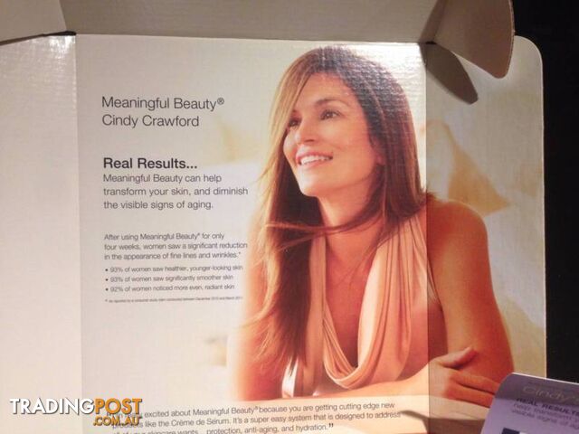Meaningful Beauty Cindy Crawford Kits - Qty 3 - photo 3 of 8