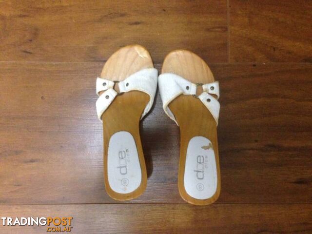 Dice High Heel Clogs. White. Wooden Base. Mila. Size 8. - photo 5 of 5