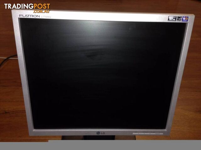 LG Flatron Computer Monitor 17 Inch Screen - photo 3 of 7