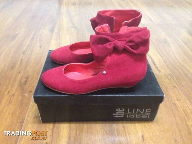 Line Label Low Wedges. Bright Red. Leather & Suede. Size 7 - photo 4 of 6