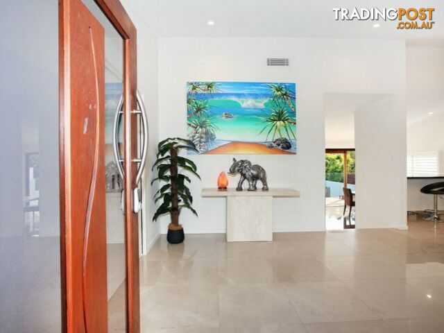 7 Malibu Avenue COOLUM BEACH QLD 4573