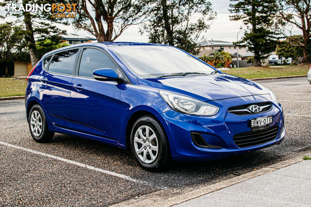 2011 HYUNDAI ACCENT ACTIVE  HATCH