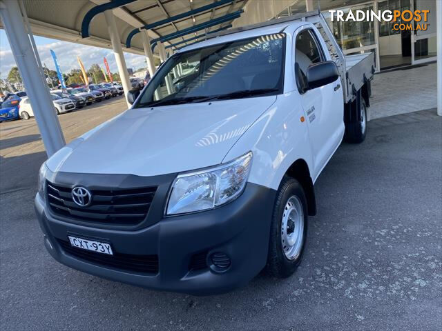 2014 TOYOTA HILUX WORKMATE  CAB CHASSIS