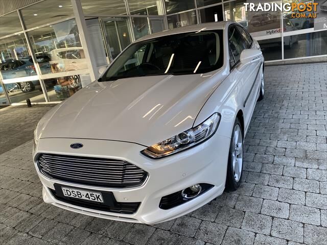 2017 FORD MONDEO TREND  HATCH