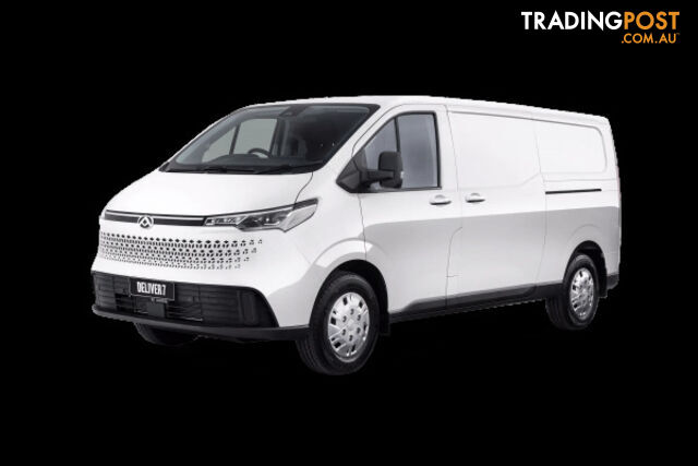 2024 HYUNDAI STARIA   VAN