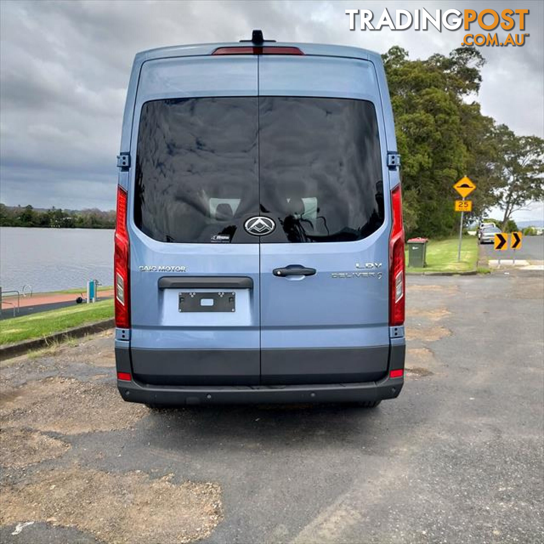 2023 LDV DELIVER 9   VAN