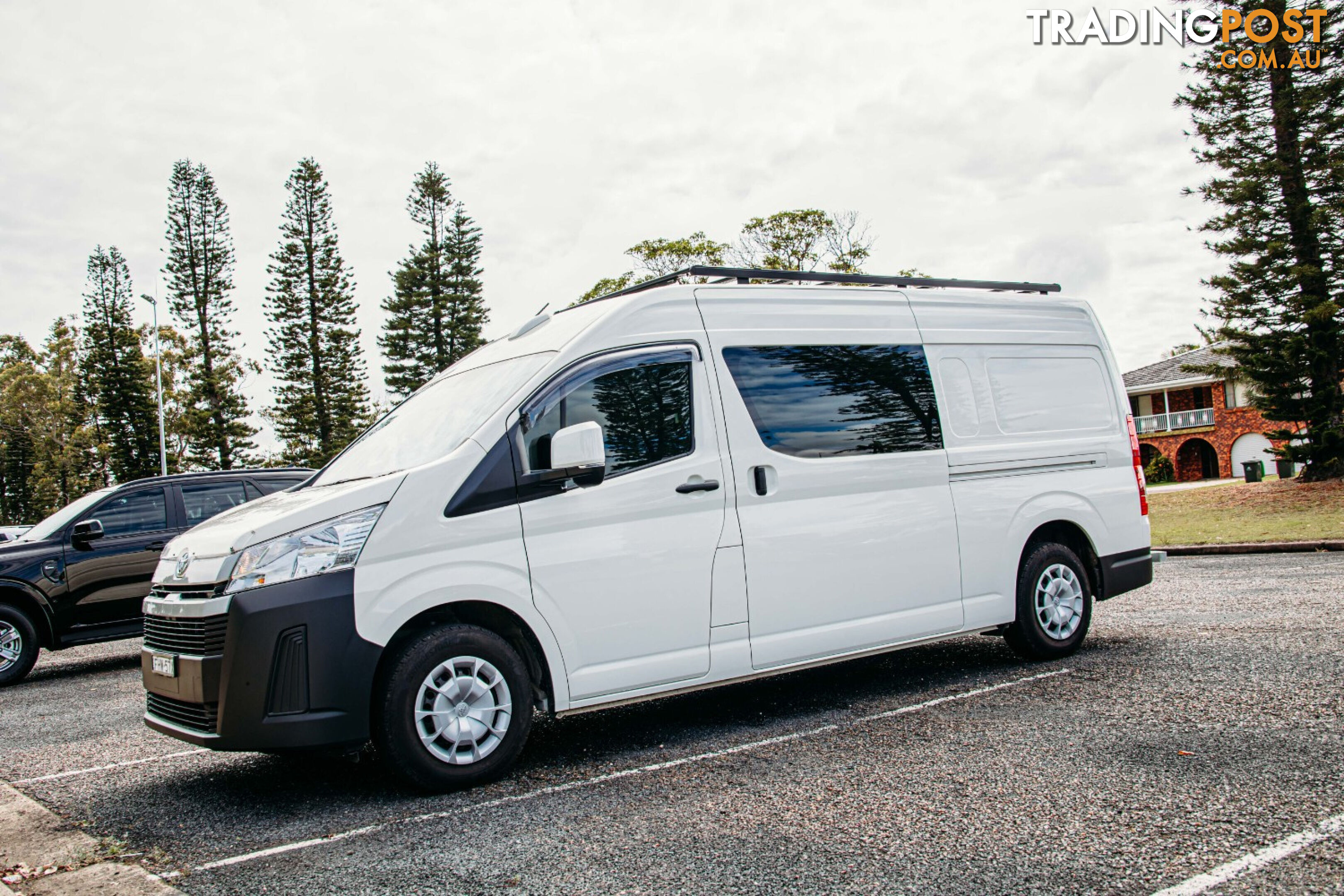 2024 TOYOTA HIACE   VAN