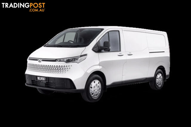 2024 HYUNDAI STARIA   VAN