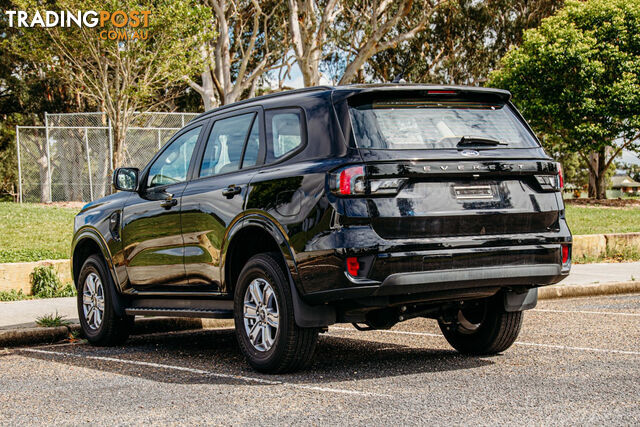 2024 FORD EVEREST AMBIENTE  SUV