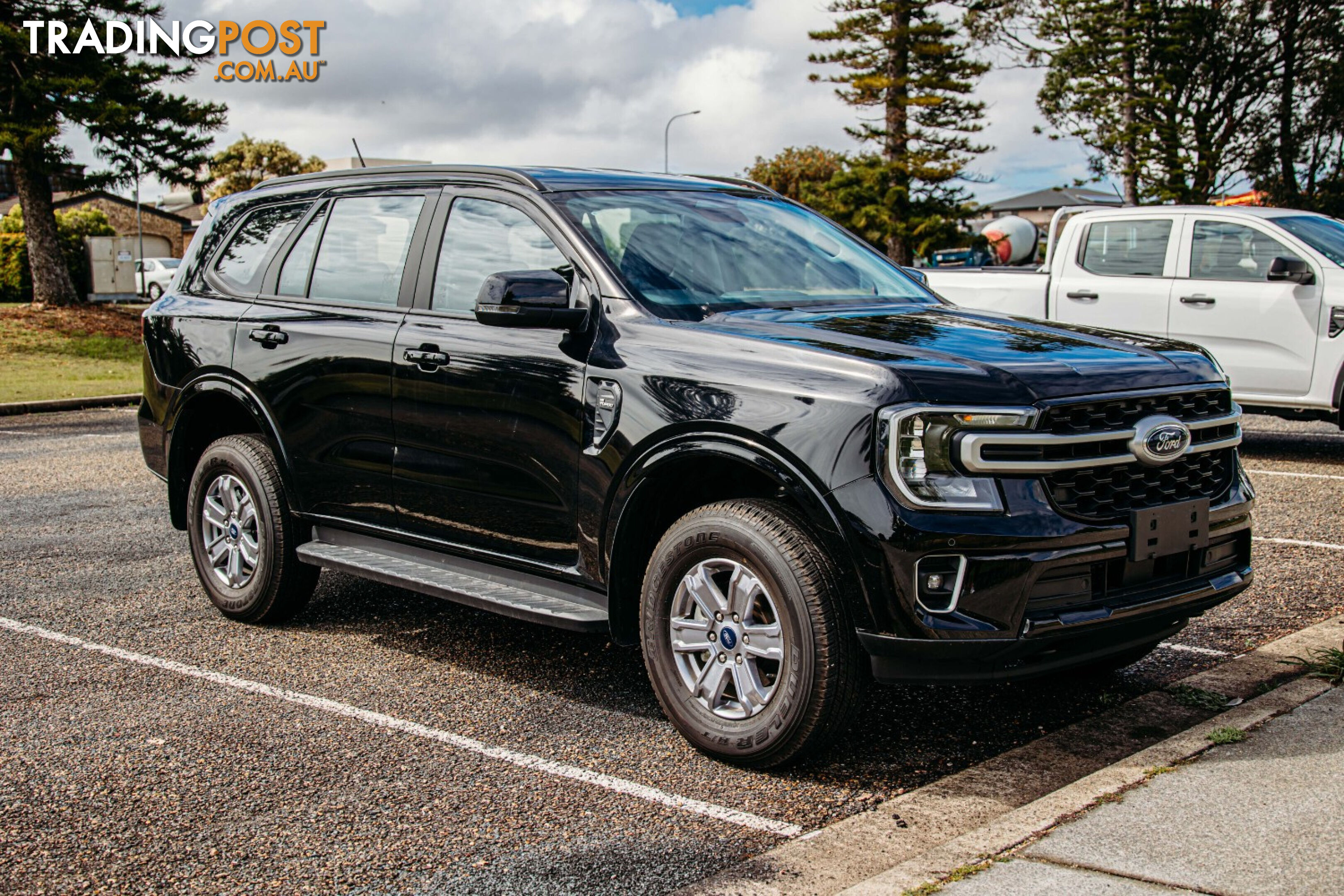 2024 FORD EVEREST AMBIENTE  SUV