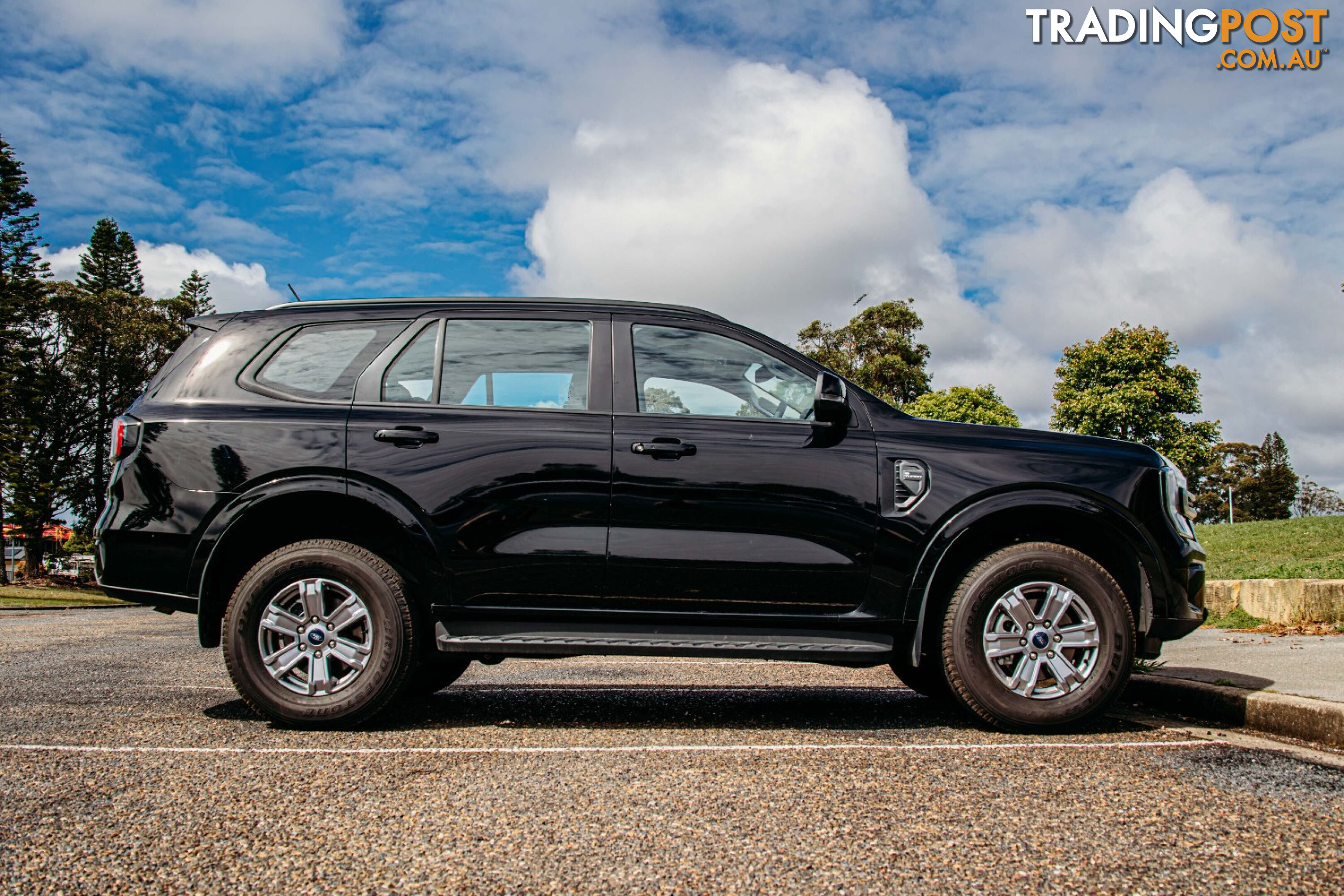 2024 FORD EVEREST AMBIENTE  SUV