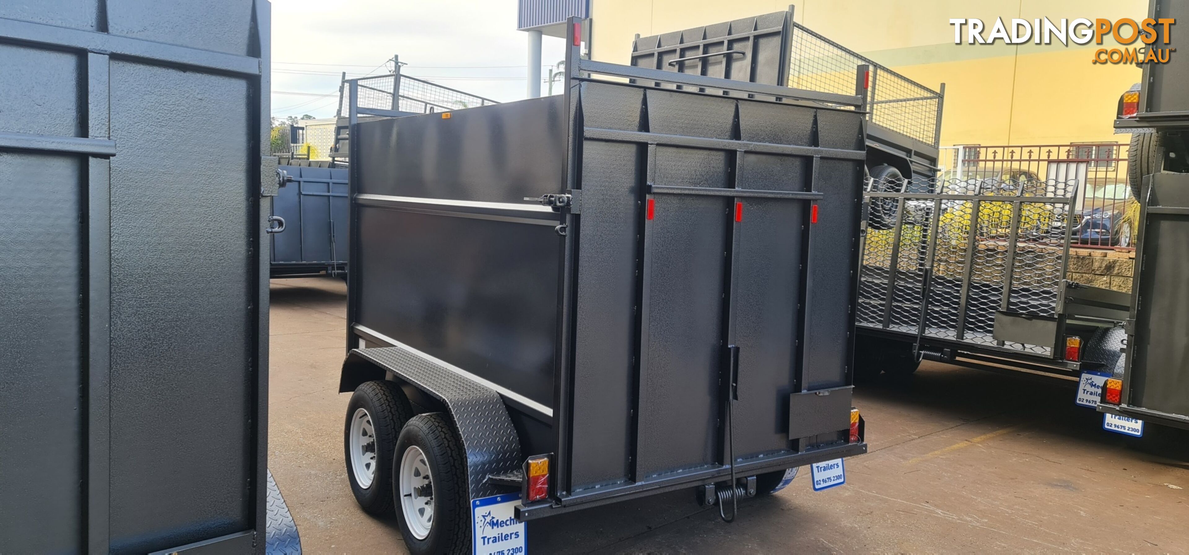 8Ã5 ENCLOSED TRAILER 2000KGS GVM WITH DROP DOWN RAMP