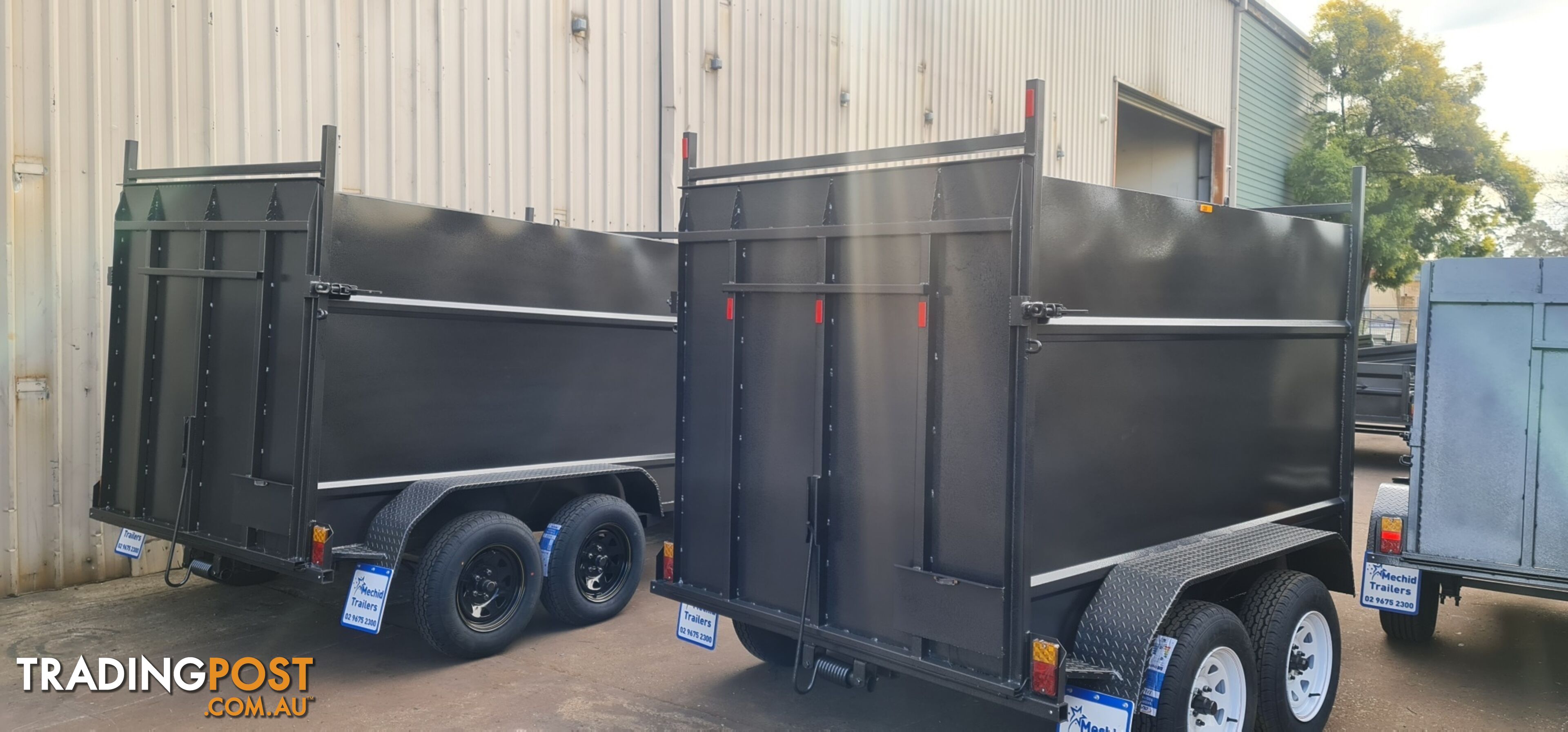 8Ã5 ENCLOSED TRAILER 2000KGS GVM WITH DROP DOWN RAMP