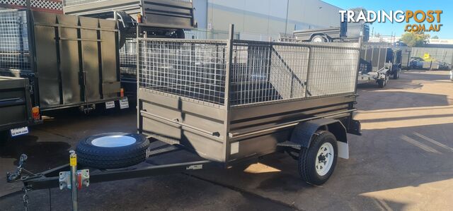 8Ã5 BOX TRAILER 750 KGS GVM WITH RAMP - photo 2 of 7
