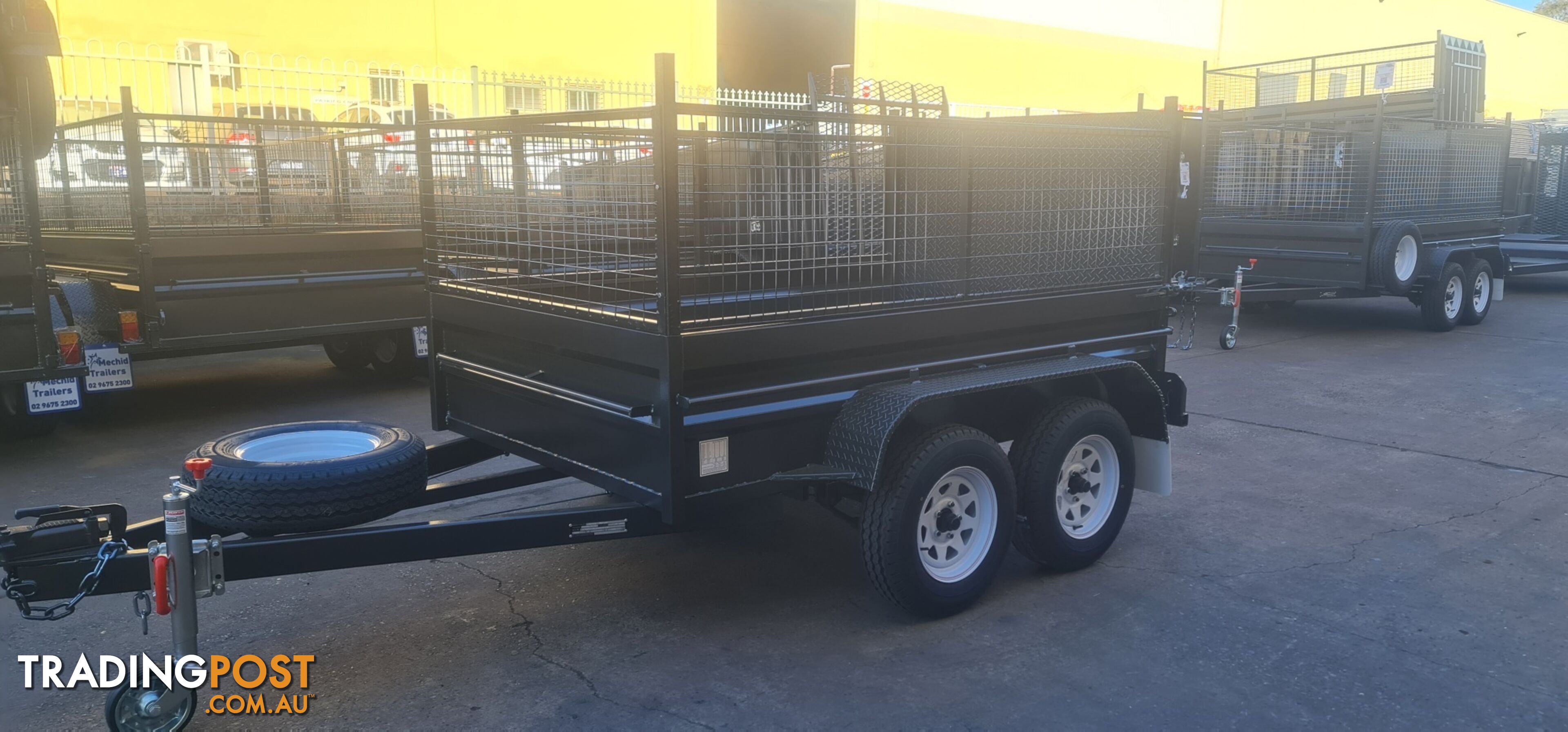 8Ã5 TANDEM BOX TRAILER HIGH SIDE RAMP WITH CAGE 600MM