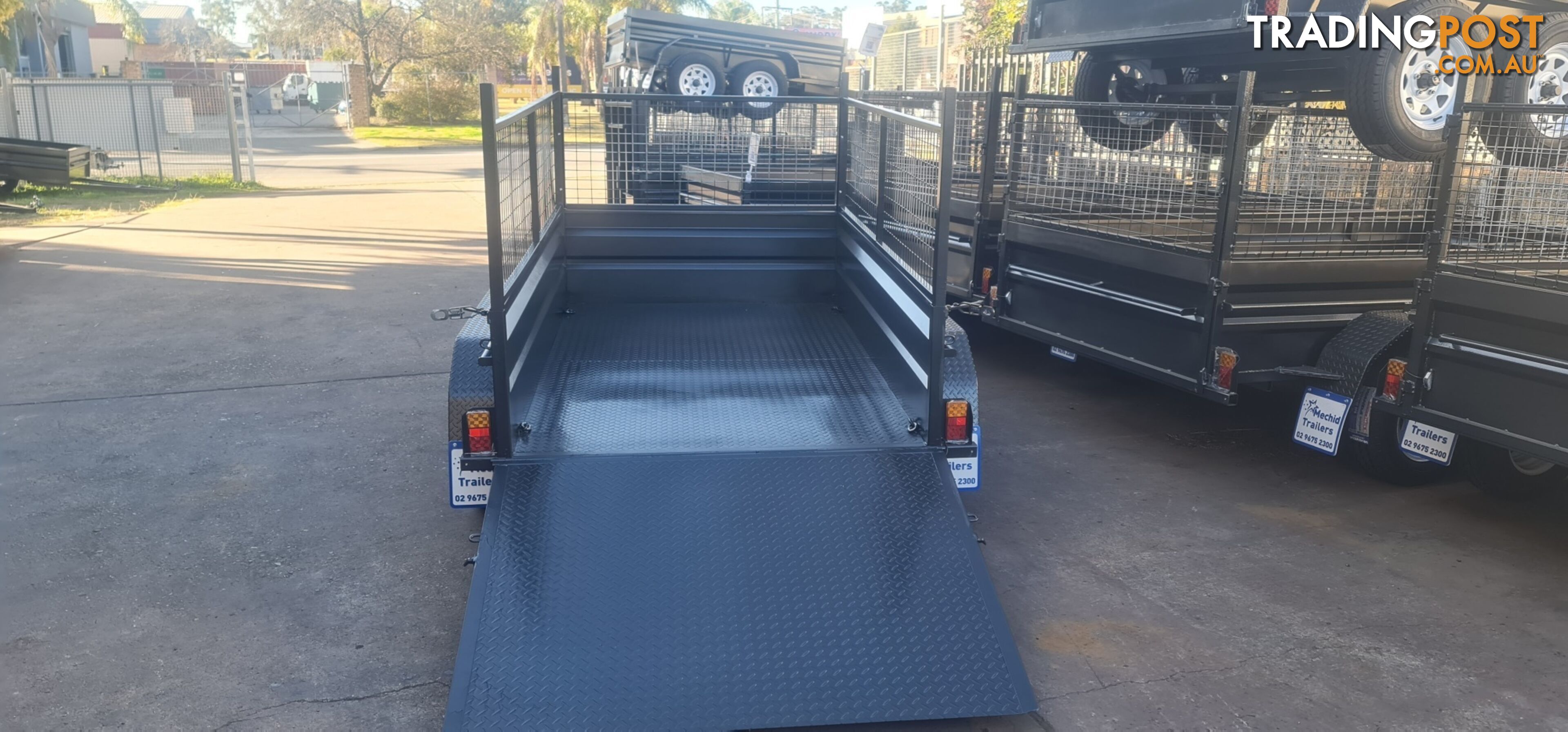 8Ã5 TANDEM BOX TRAILER HIGH SIDE RAMP WITH CAGE 600MM