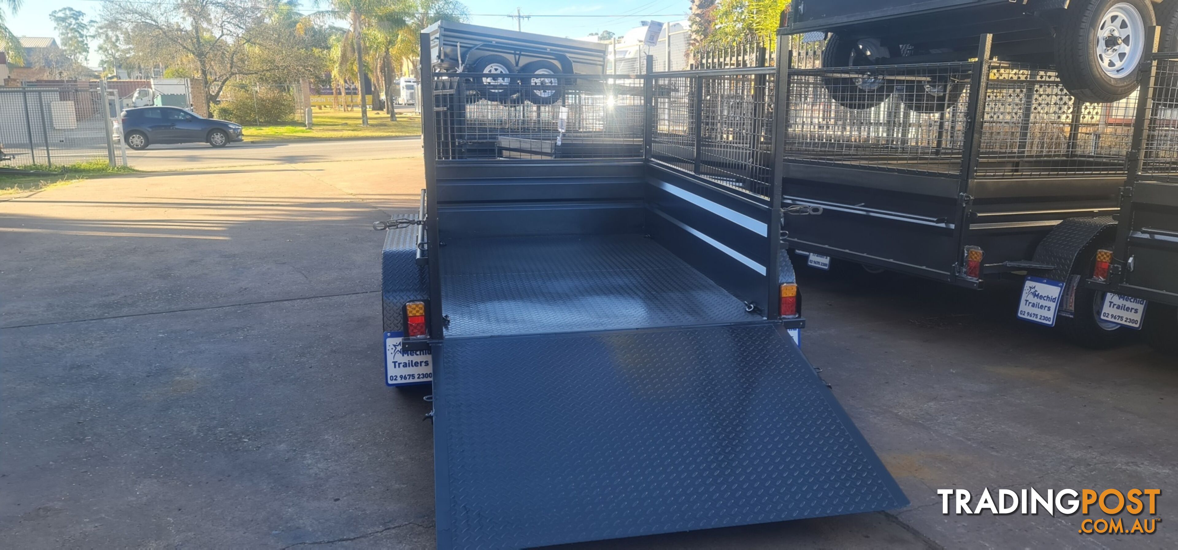 8Ã5 TANDEM BOX TRAILER HIGH SIDE RAMP WITH CAGE 600MM