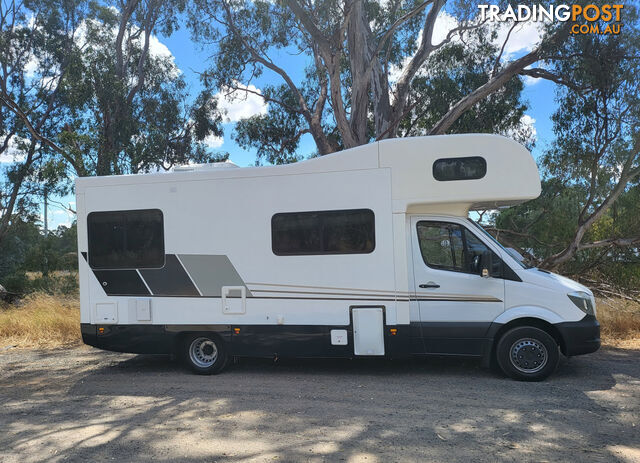 River M721 - 6 Berth - photo 4 of 6