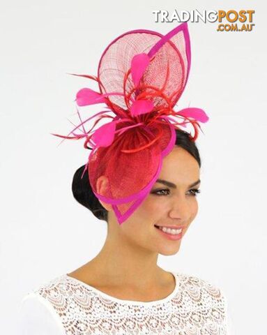 JENDI Fuchsia Peacock Fascinator