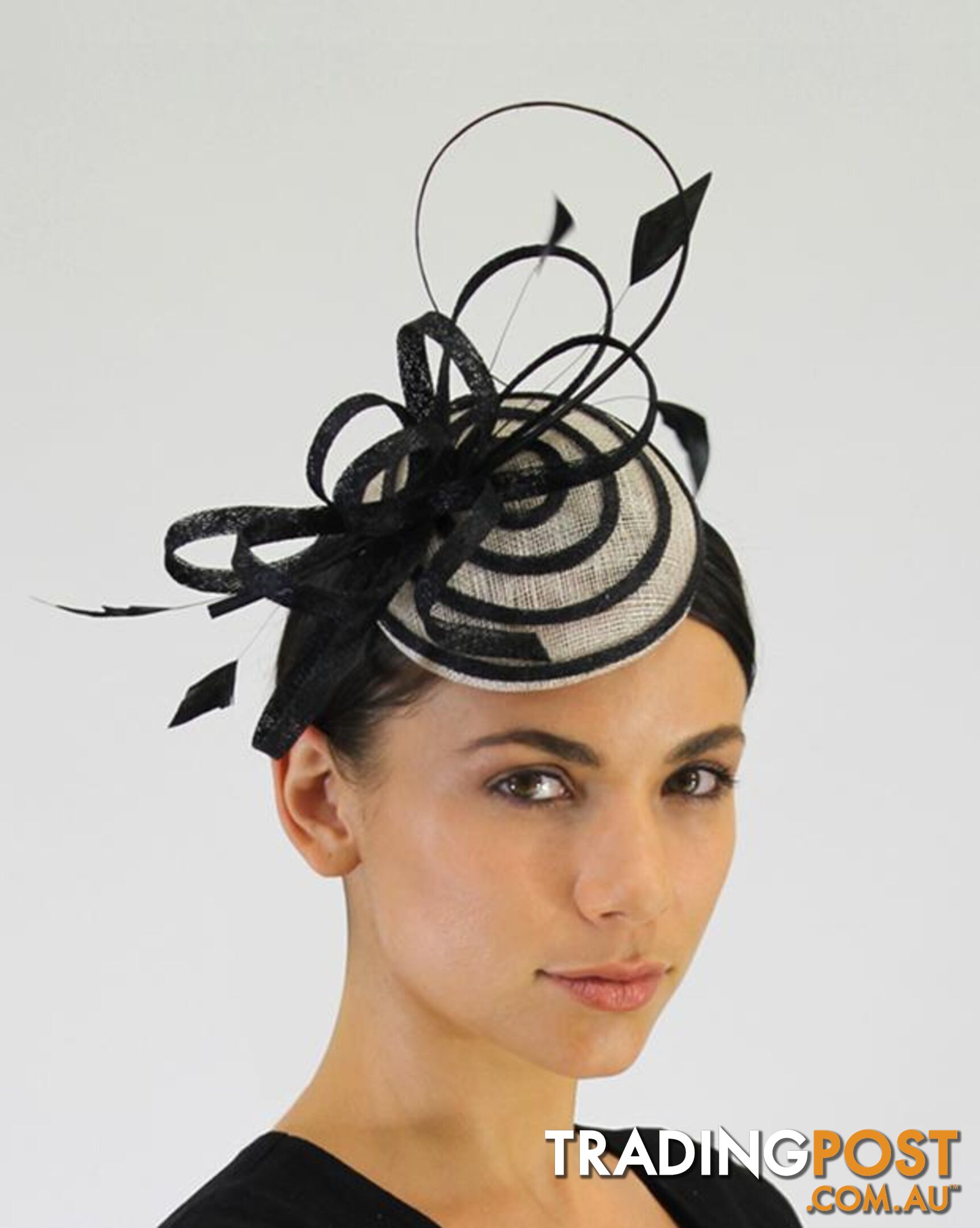 JENDI Black Circles Fascinator