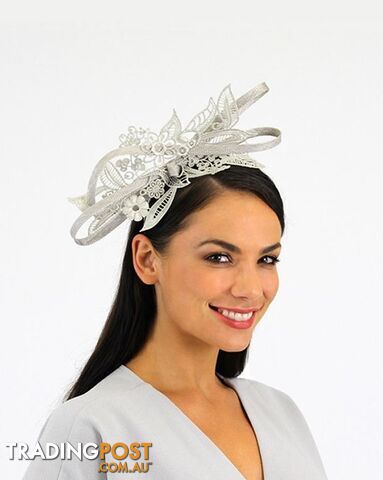 JENDI Grey & White Lace Fascinator